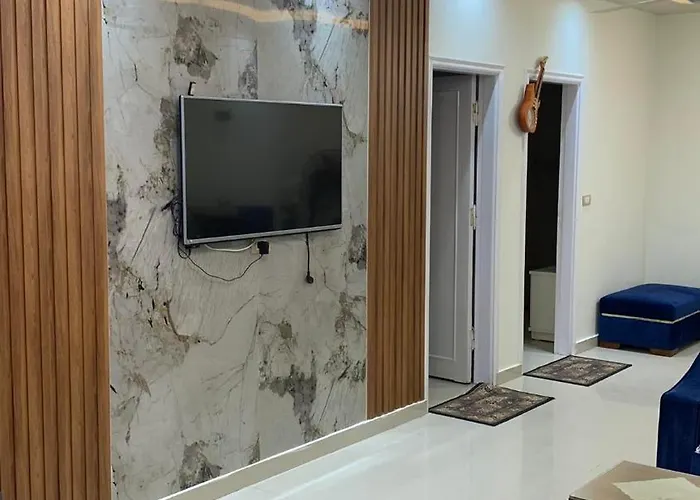 In Center Of Apartman Gurdaka