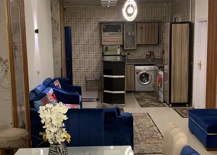 In Center Of Apartman Gurdaka
