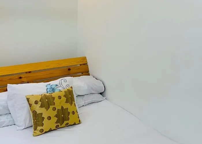 In Center Of Apartman *